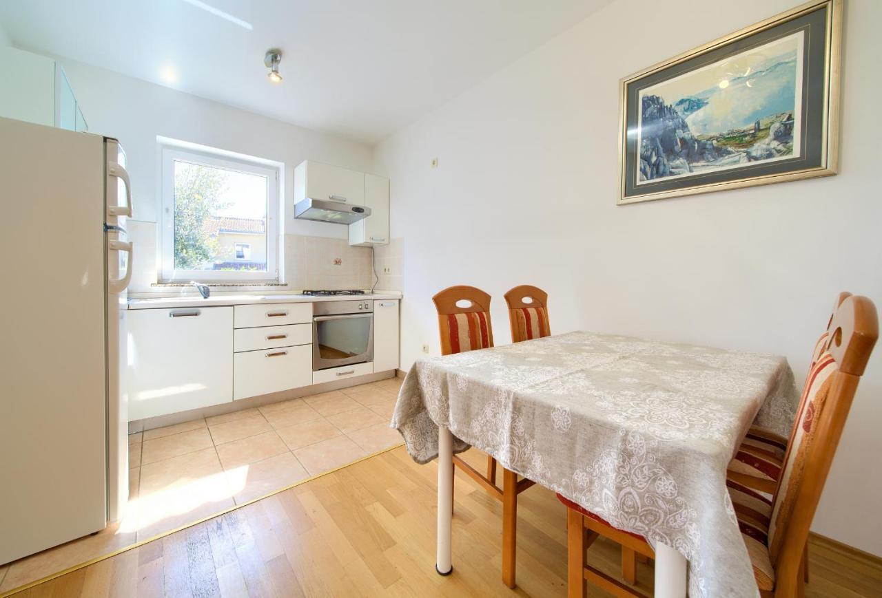 Ferienwohnung Happy Point Krk Town Exterior foto