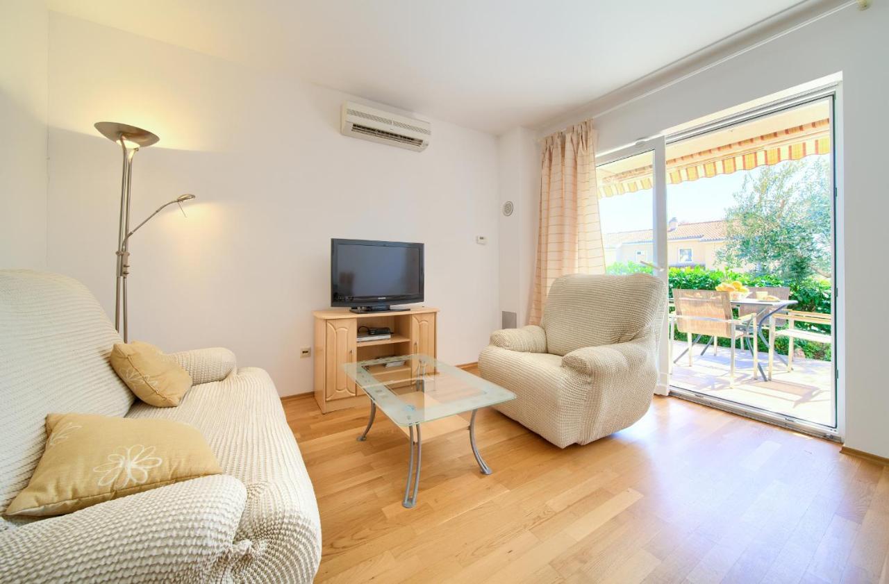 Ferienwohnung Happy Point Krk Town Exterior foto